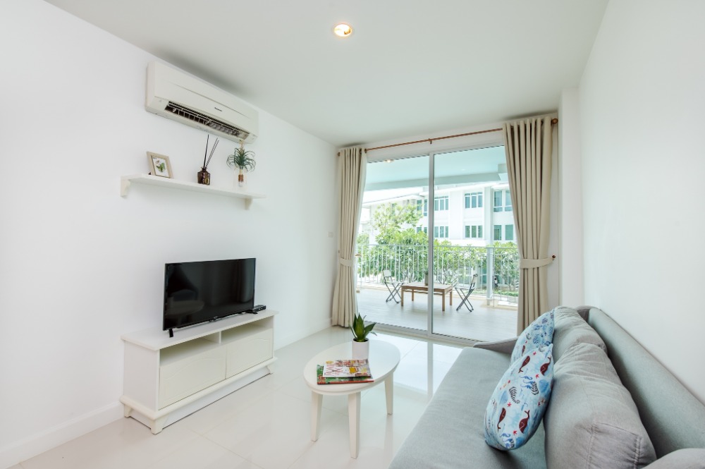 For SaleCondoHuahin, Prachuap Khiri Khan, Pran Buri : Urgent sale, beach front condo, The Energy cha-am Hua Hin, 2nd floor , pool view