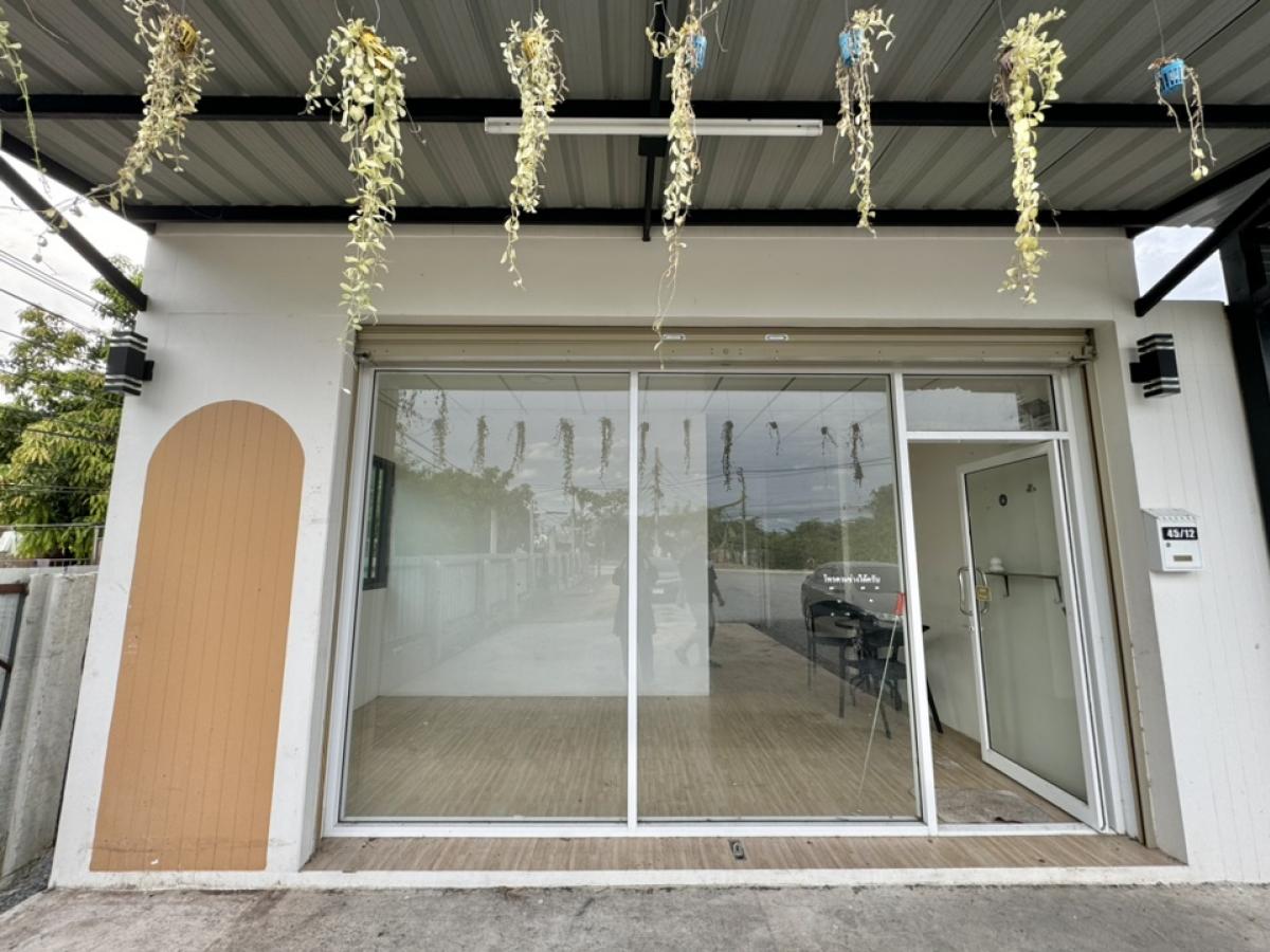 For RentRetailNonthaburi, Bang Yai, Bangbuathong : Shop for rent near Chaiyaphruek Road 345 Ratchaphruek, has a room with a private bathroom, suitable for a cafe, office, studio, all-purpose shop, no common fees, water and electricity according to the government bill