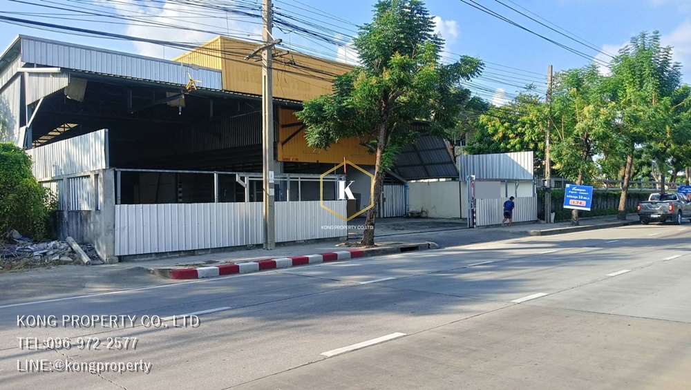 For RentWarehouseNawamin, Ramindra : Warehouse for rent on the main road, Khlong Sam Wa, Bangkok, with office + workers room