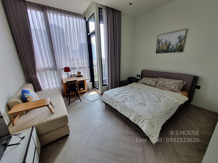 For RentCondoWongwianyai, Charoennakor : 🔥STUDIO, best price, FREE WIFI+TVBOX, fully furnished, very nice 🔥