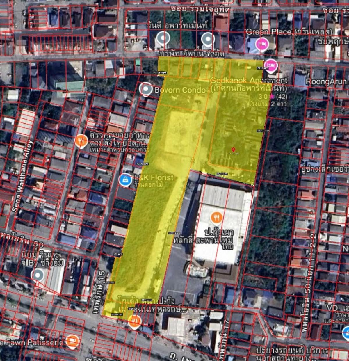 For RentLandVipawadee, Don Mueang, Lak Si : Long-term land for rent 12 rai++ on the new Theparak Road connecting to the entrance of Don Mueang Airport. There are 2 ways to enter and exit the land. The front is on the entrance to Soi Theparak 15 and the back of the land is on Soi Phahonyothin 50. Go