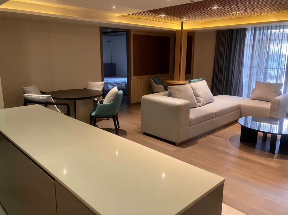 For RentCondoWitthayu, Chidlom, Langsuan, Ploenchit : Condo Klass Sarasin-Rajdamri for rent 3b3b, very beautiful room, great decoration, fully furnished The room is very spacious and inviting. If anyone is interested, hurry up to contact me.