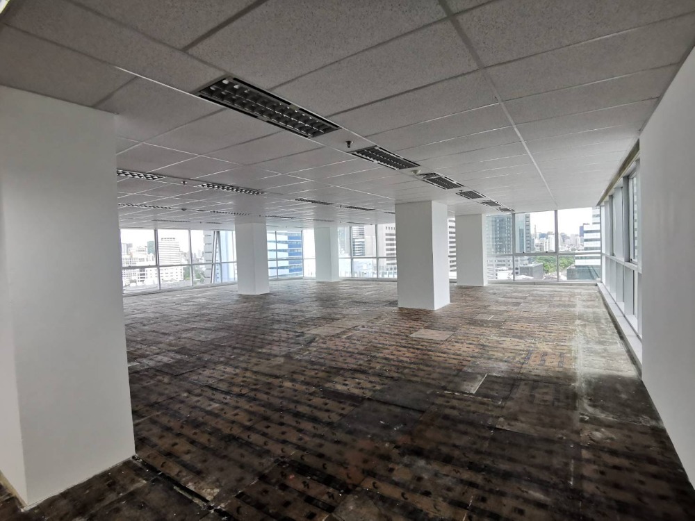 For RentOfficeSilom, Saladaeng, Bangrak : Office for rent Liberty Square Silom Bangrak