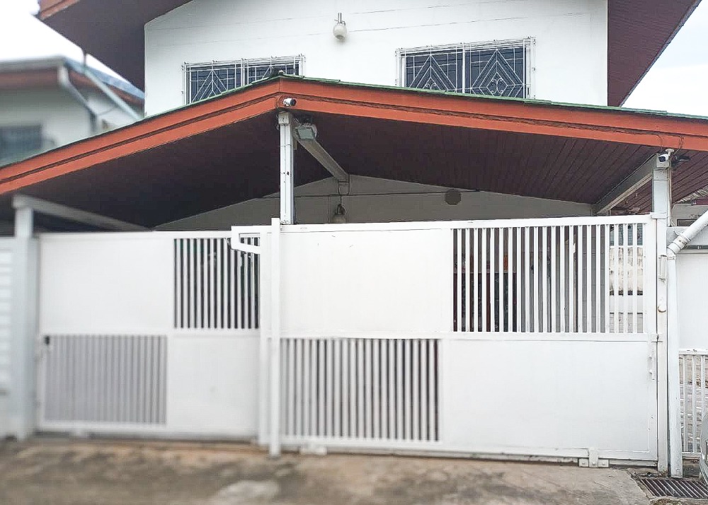 For SaleHouseKasetsart, Ratchayothin : **Selling** 2 storey detached house, good condition, Sena Niwet Project 1 [53 sq m.]