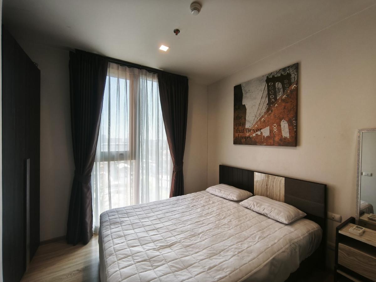 For RentCondoRama9, Petchburi, RCA : 1 bedroom corner unit, garden view