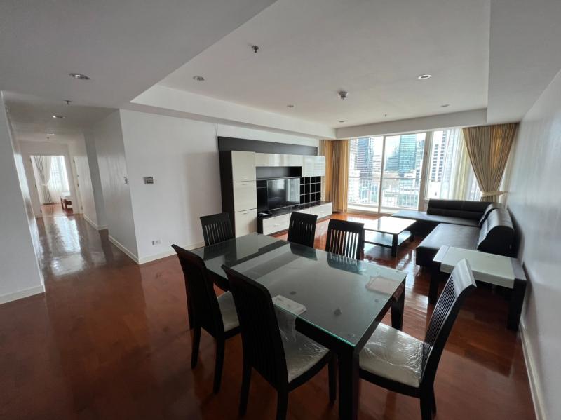 For RentCondoSukhumvit, Asoke, Thonglor : For Rent Baan Siri 24 3 Bedroom 3 Bathroom 145 sqm