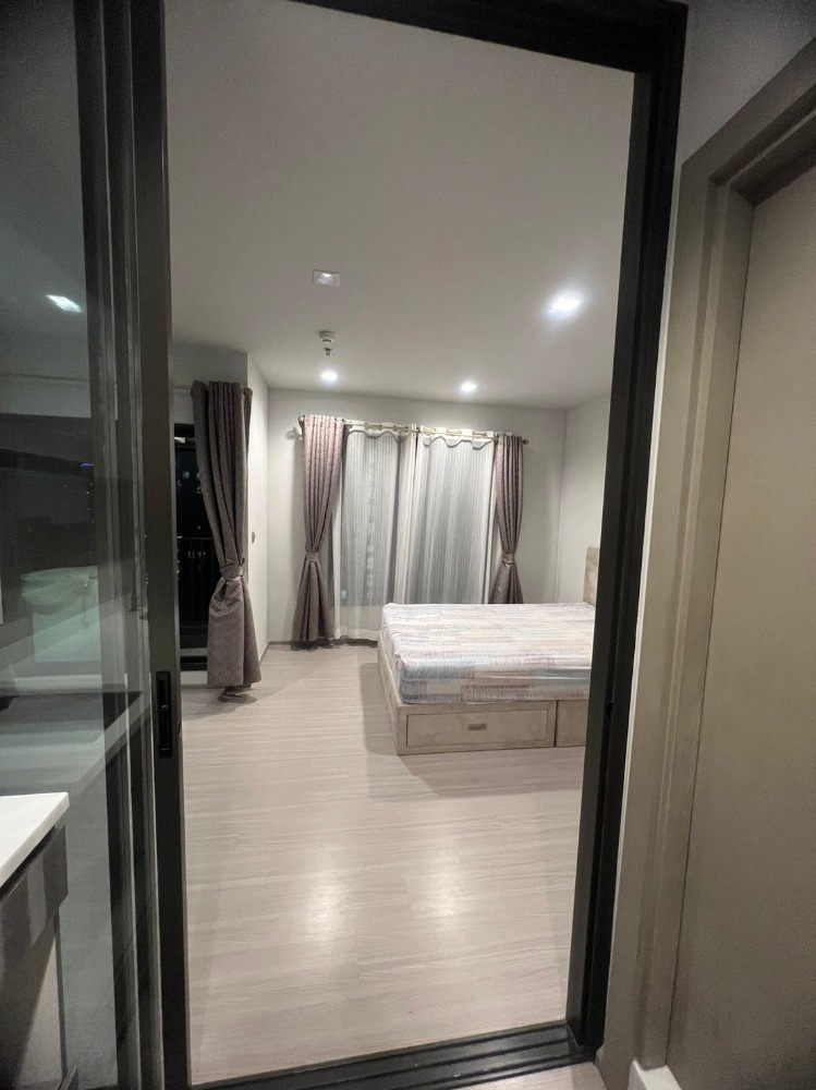 For SaleCondoRama9, Petchburi, RCA : Beautiful room for sale, Life Asoke-Rama 9 Condo, near *MRT Rama 9*