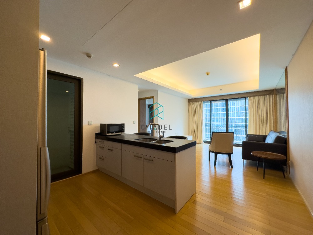 For RentCondoWitthayu, Chidlom, Langsuan, Ploenchit : Fully Furnished 2 Beds Condo for Rent!