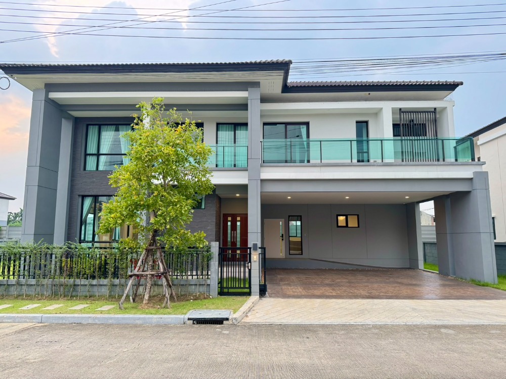 For SaleHouseNonthaburi, Bang Yai, Bangbuathong : Selling a large detached house The most beautiful location in the project