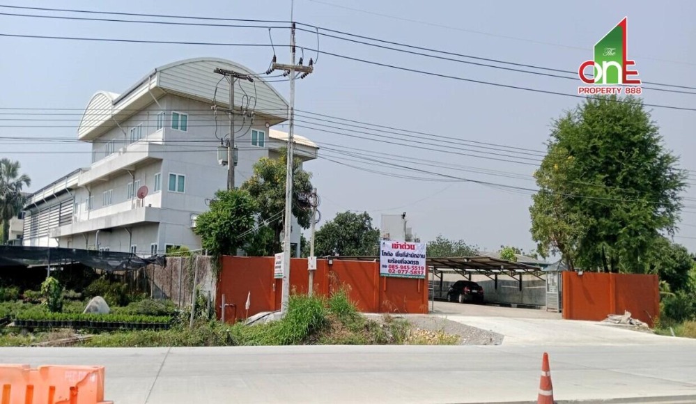 For RentOfficeNakhon Pathom : Office building + factory Can rent Phutthamonthon Sai 7 Road, Hom Kret Subdistrict, Sampran District, Nakhon Pathom Province