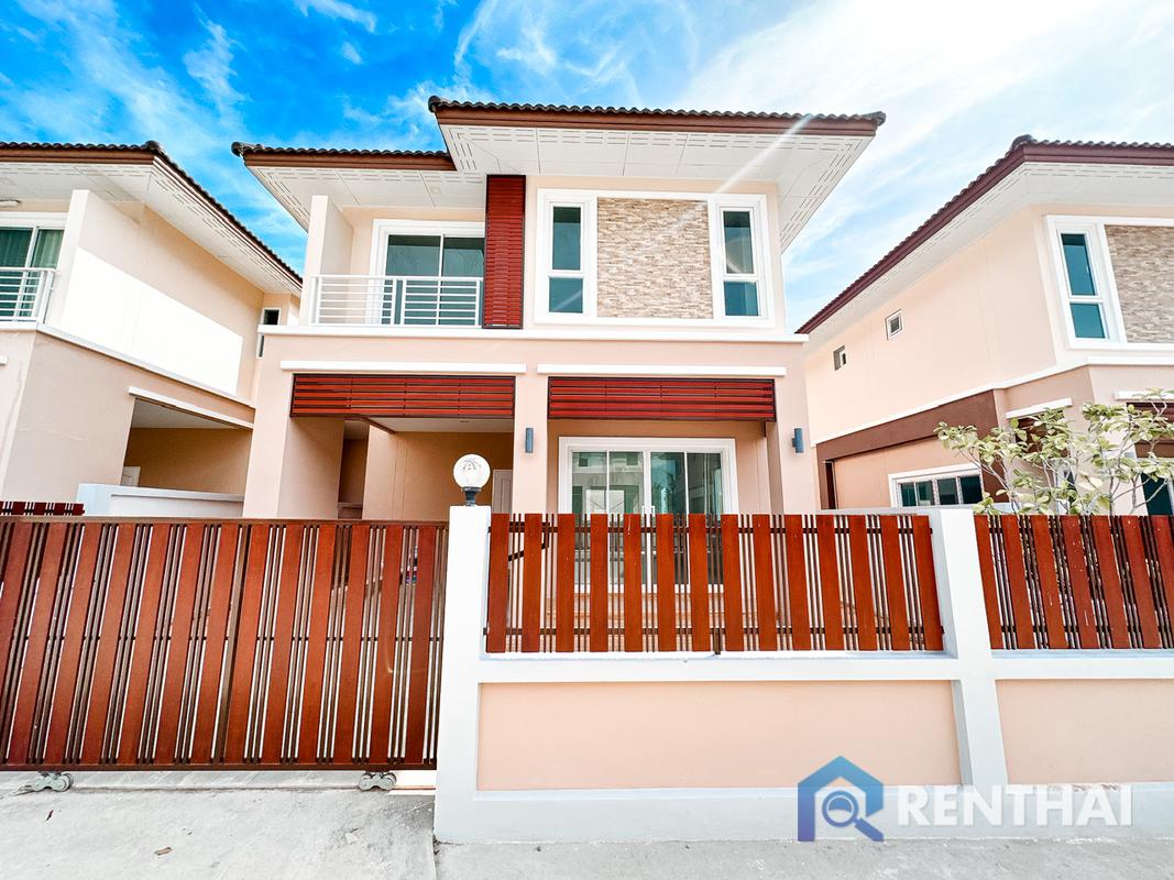 For SaleHousePattaya, Bangsaen, Chonburi : Last 3 units for sale Twin house 2 storey 3beds 3baths in Pattaya.