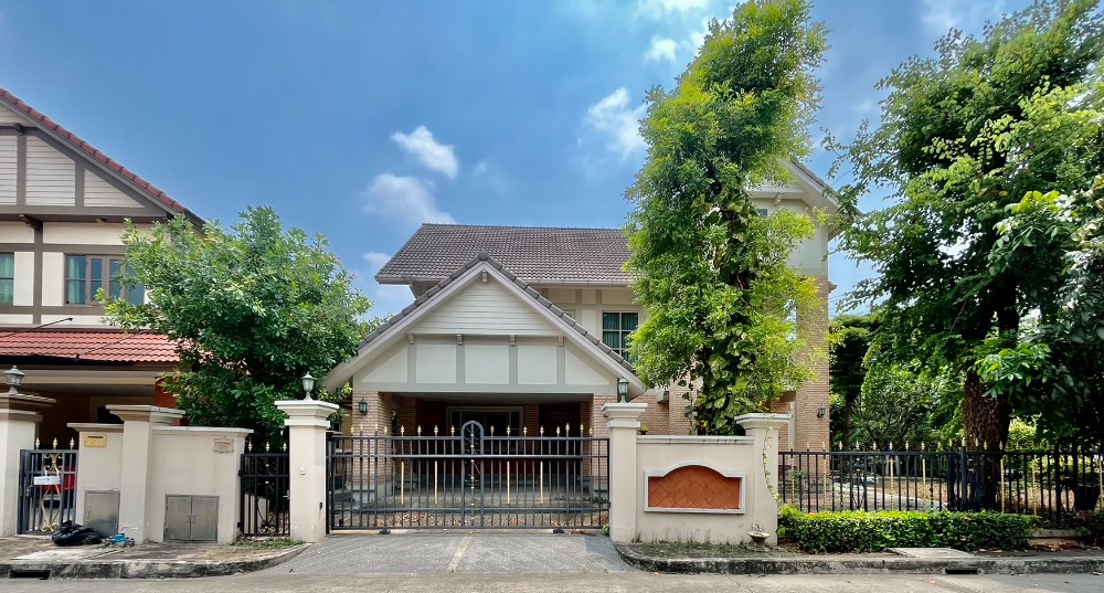 For SaleHouseSeri Thai, Ramkhamhaeng Nida : Single house Laddarom Ekkamai - Ramintra / 4 bedrooms (for sale), Laddarom Ekkamai - Ramintra / Detached House 4 Bedrooms (FOR SALE) RUK492.