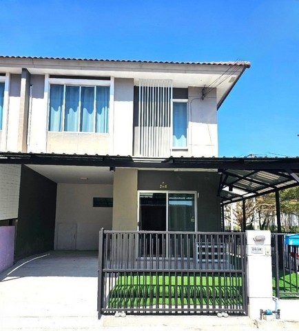 For SaleTownhousePathum Thani,Rangsit, Thammasat : For sale cheap, 2-story townhouse, corner unit, privacy, 25 sq m, Pruksa Ville Village 79, Phahonyothin-Rangsit. Road along Klong Prem Prachakorn, Suan Phrik Subdistrict, Mueang District, Pathum Thani Province