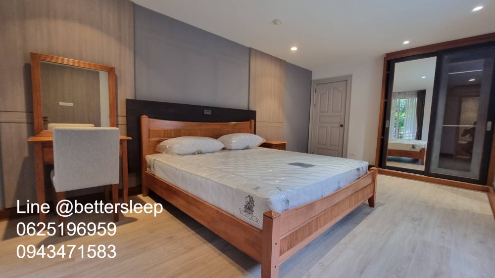 For RentCondoWitthayu, Chidlom, Langsuan, Ploenchit : Pet friendly, can raise animals, BTS Ploenchit, luxury mansion for rent, renovated, modern style, 2 bedrooms, 3 bathrooms, good price, swimming pool