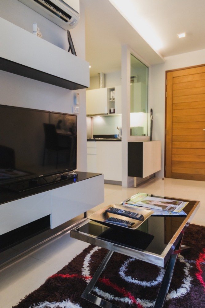 For RentCondoSukhumvit, Asoke, Thonglor : For Rent Beverly33 Condo in Sukhumvit area, very beautiful room, Luxury, this project has come a few. Very good price ✨🏢🌃