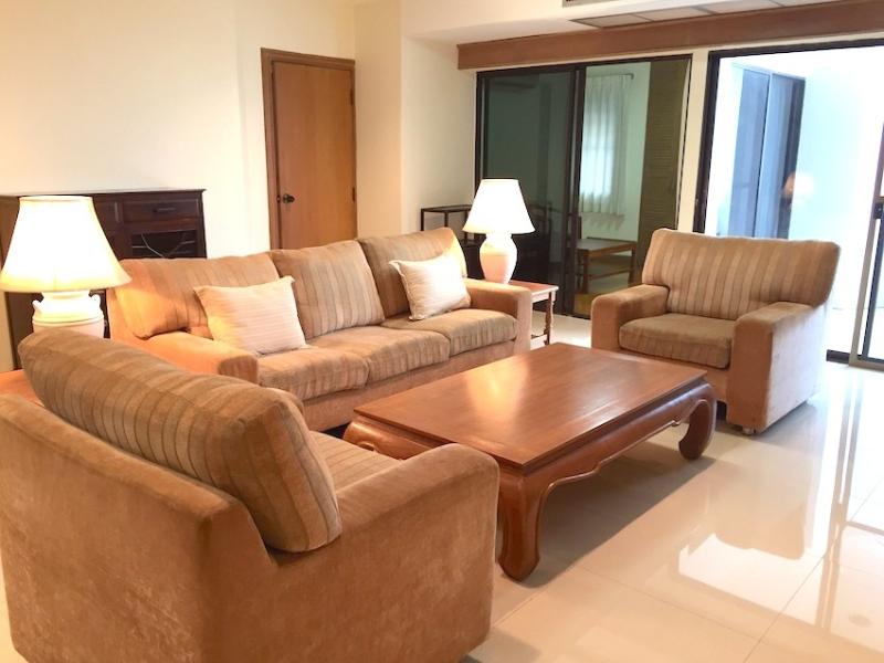 For SaleCondoSukhumvit, Asoke, Thonglor : For Sale Fifty Fifth Tower 3 Bed 17 mb