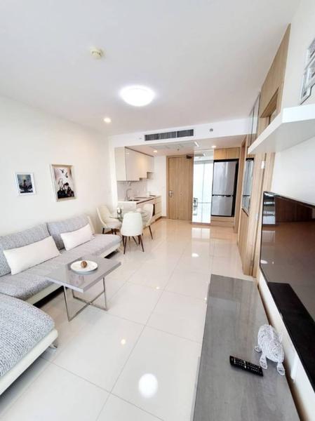 For SaleCondoPattaya, Bangsaen, Chonburi : For Sale The Riviera Wong Amat Beach 1 Bed 5.9 mb