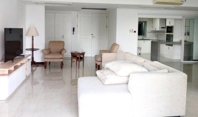 For SaleCondoWitthayu, Chidlom, Langsuan, Ploenchit : Condo For Sale All Season Mansion 3 Bedroom 3 Bathroom 179 sqm