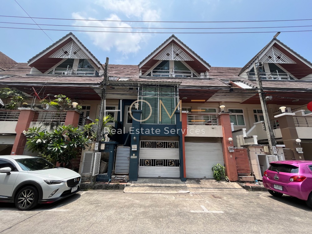 For SaleTownhouseLadprao101, Happy Land, The Mall Bang Kapi : Townhome Merit Place Ladprao 87 / 2 bedrooms (sale with tenant), Merit Place Ladprao 87 / Townhome 2 Bedrooms (SALE WITH TENANT) RUK195.