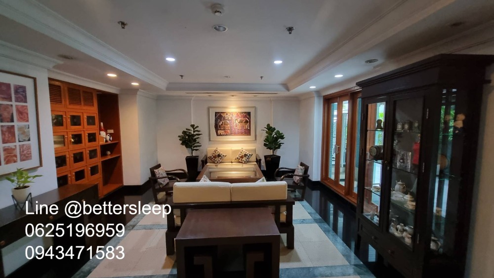 For RentCondoWitthayu, Chidlom, Langsuan, Ploenchit : Ploenchit Nana, luxury apartment for rent, 4 bedrooms, 5 bathrooms, newly renovated, spacious 500 sq.m., with a balcony, private pavilion, fitness center, swimming pool.