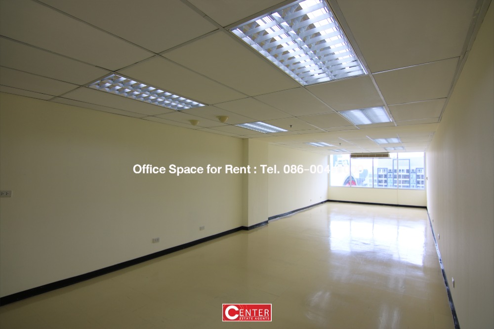 ให้เช่าสำนักงานนานา : ให้เช่า | TD-2101D ออฟฟิศให้เช่า อาคาร The Trendy Office สุขุวิท นานา อโศก ใกล้ BTS นานา ขนาด 53 ตร.ม. โทร 083-097-9220