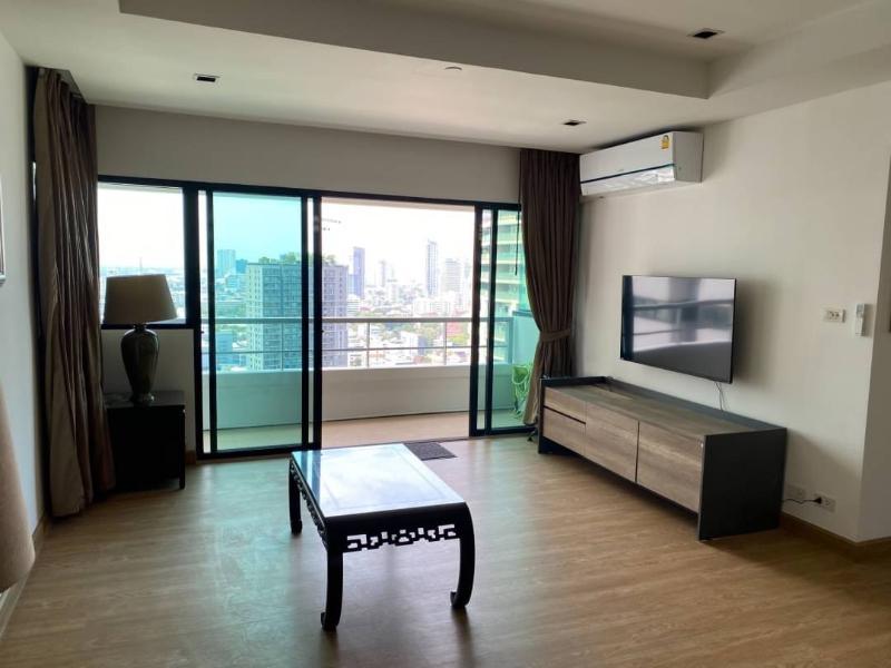 For RentCondoSathorn, Narathiwat : For Rent Sathorn Gardens 3 Bedroom 3 Bathroom 178 sqm