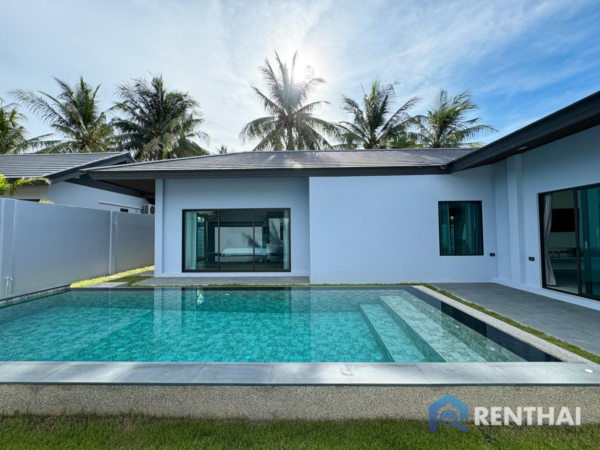 For SaleHousePattaya, Bangsaen, Chonburi : Modern luxury pool villa pattaya, ready to move in!