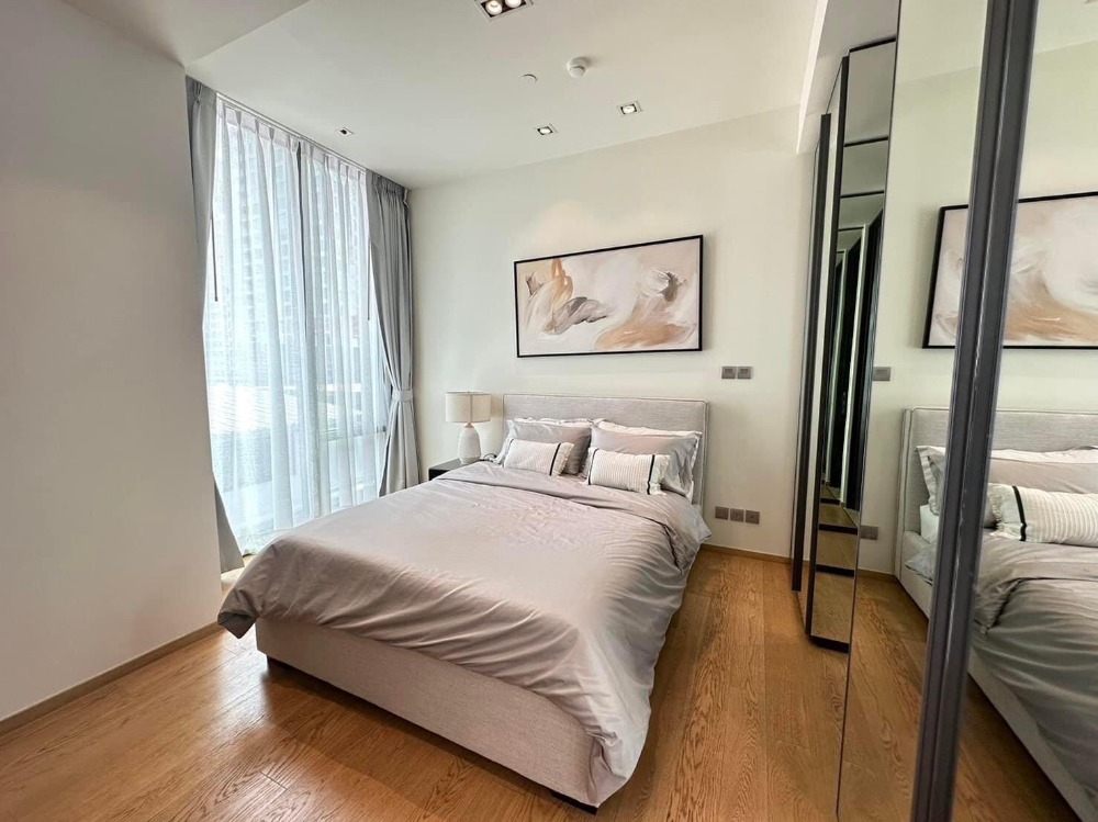 For RentCondoWitthayu, Chidlom, Langsuan, Ploenchit : Luxury Place with 38 Sqm, 5th floor★1 bedroom★180-degree views of Bangkok★Ploenchit-Wireless Road and Langsuan Road★ @28 Chidlom