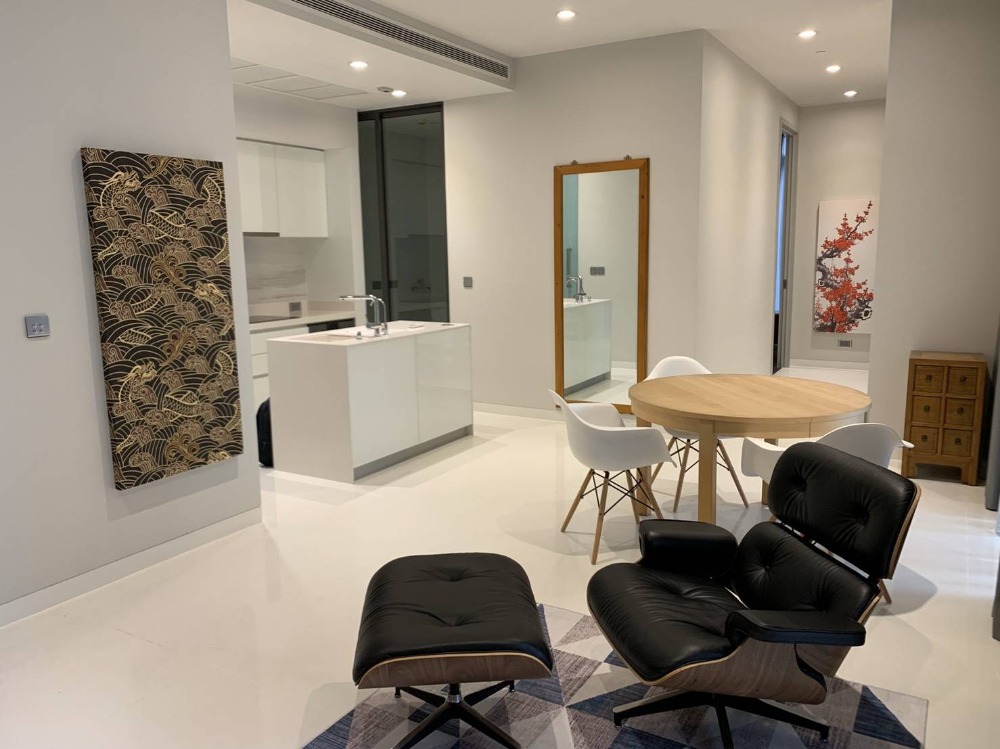 For SaleCondoSukhumvit, Asoke, Thonglor : ♦ Super luxury ♦ 0+ floor, 101.47 sq.m. | 2 beds beautifully decorated | condo near  BTS Phrom Phong 1 mins, Emporium and EmQuartier 2 mins