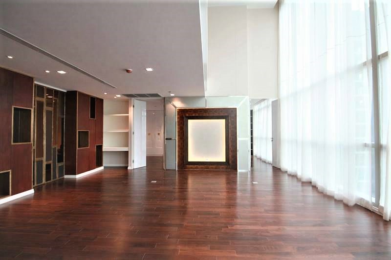 For SaleCondoWongwianyai, Charoennakor : ♦ Rare Unit ♦ 35+ Floor 362.50 sq.m. | 5 Beds, Chao Phraya river view | Condo near ICONSIAM 3 mins., BTS Taksin 3 mins.