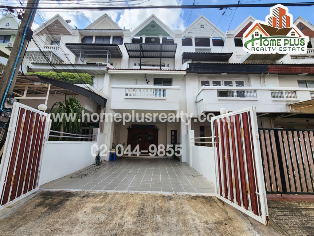 For SaleTownhouseSapankwai,Jatujak : 4-story townhome, Soi Thetsaban Songkhro 2, Bon Marche, Market Park.