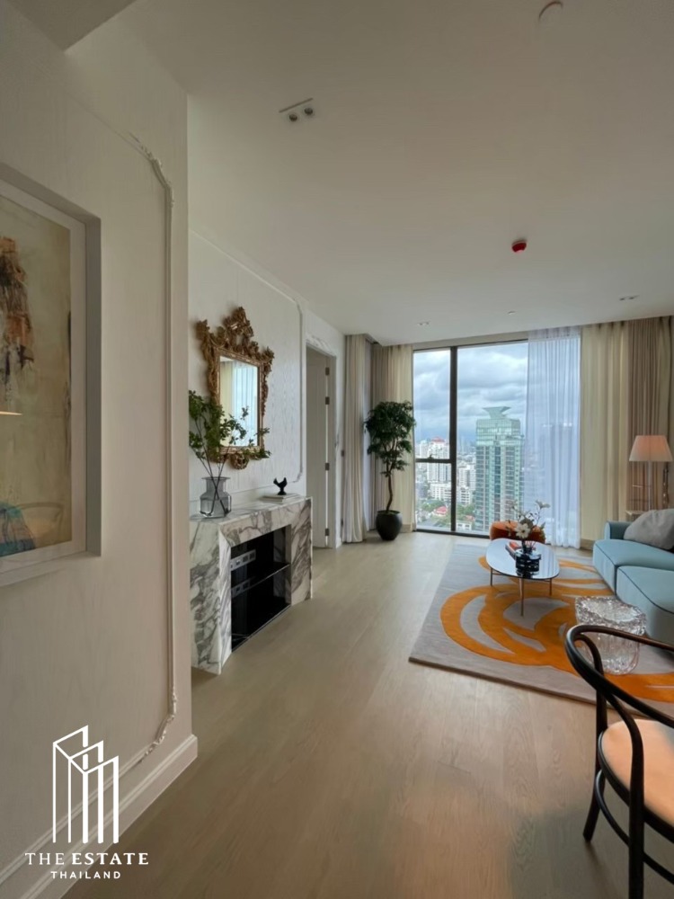 For SaleCondoSukhumvit, Asoke, Thonglor : Decorated with a high -ranking luxury furniture, a layout that has only one room in The Strand Thonglor @24.95 MB project.