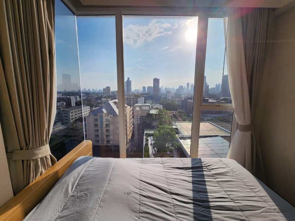 ให้เช่าคอนโดสุขุมวิท อโศก ทองหล่อ : ★ Siamese Exclusive Sukhumvit 42★ 52 ตรม.,ชั้น 11 (2ห้องนอน 1 ห้องน้ำ), ★ใกล้ BTS เอกมัย ★ใกล้ Gateway เอกมัย ★ สิ่งอำนวยความสะดวกมากมาย★ เครื่องใช้ไฟฟ้าครบครัน★