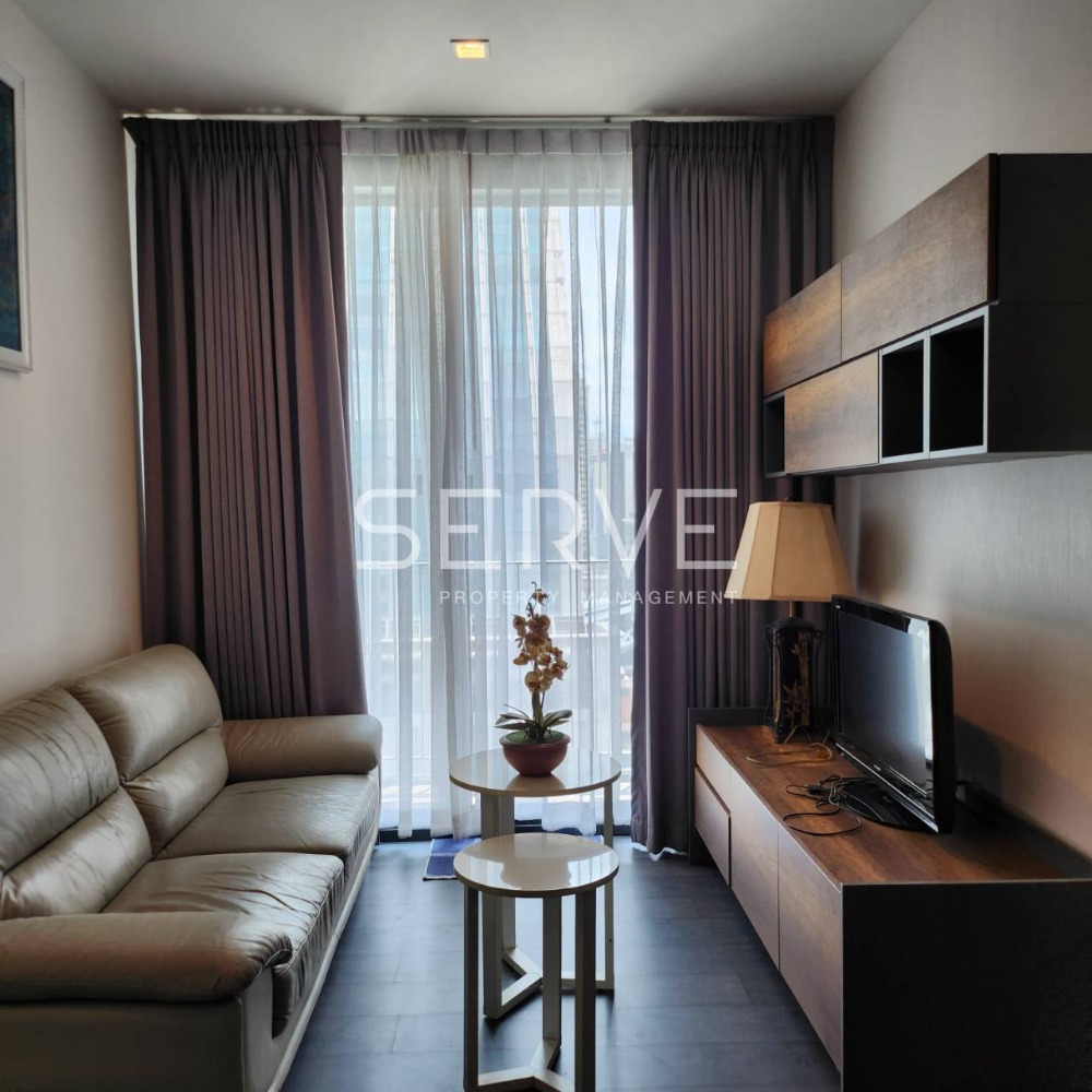 For RentCondoSukhumvit, Asoke, Thonglor : Nice room 1 Bed 1 Bath Fully furnished  High Fl. 10+Good Location BTS Asok 250 m. & MRT Sukhumvit 200 m. / Condo For Rent Edge By Sansiri Sukhumvit 23