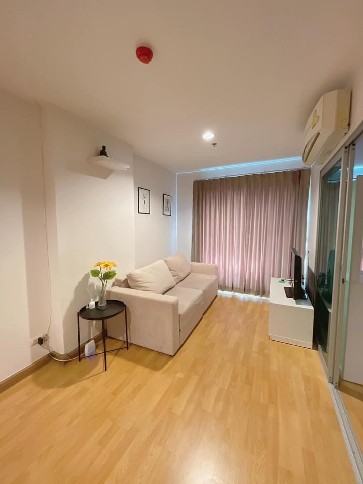 For RentCondoKhlongtoei, Kluaynamthai : 1 bedroom 39 sqm., 8th floor, city view, few minutes walk from BTS Ekkamai Station, Bangkok University International College.10min walk from the gateway shopping mall, @Aspire Rama 4