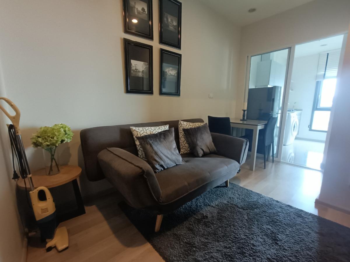 For RentCondoRatchadapisek, Huaikwang, Suttisan : Condo for rent: Centric! Condo near MRT Huai Khwang Station