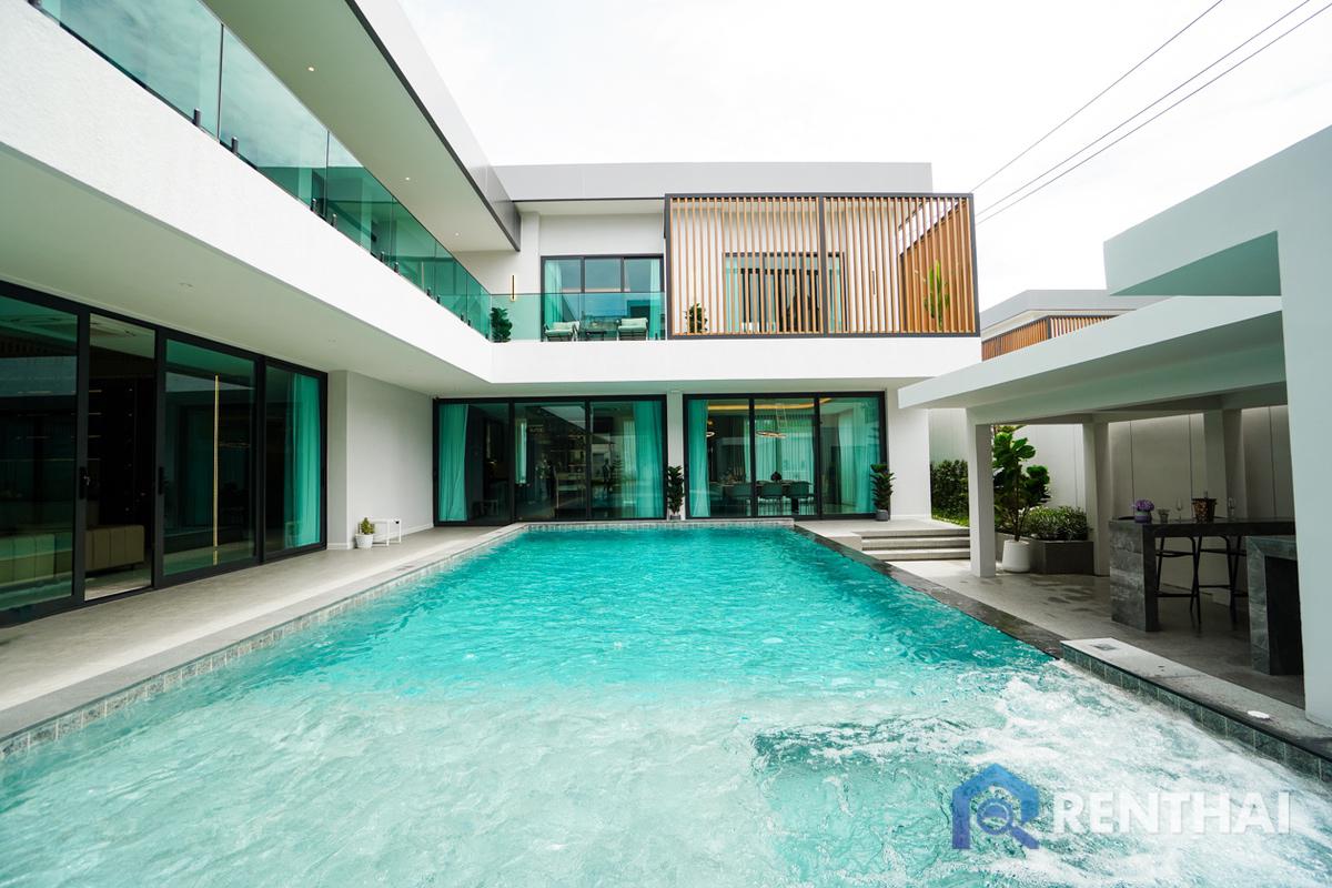 For SaleHousePattaya, Bangsaen, Chonburi : For sale house 6 bedrooms at Jomtien