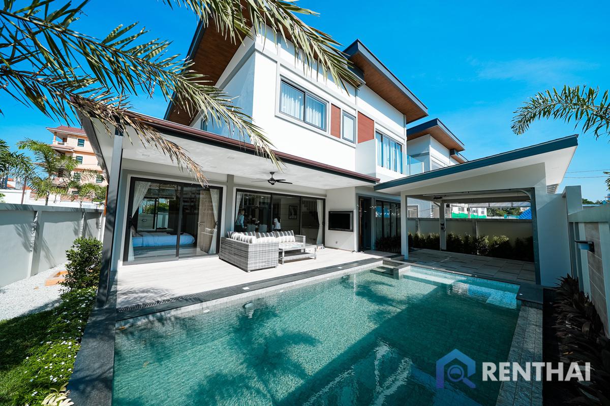 For SaleHousePattaya, Bangsaen, Chonburi : Pool Villa in the Heart of Pattaya City from a Reputable Developer for Sale!