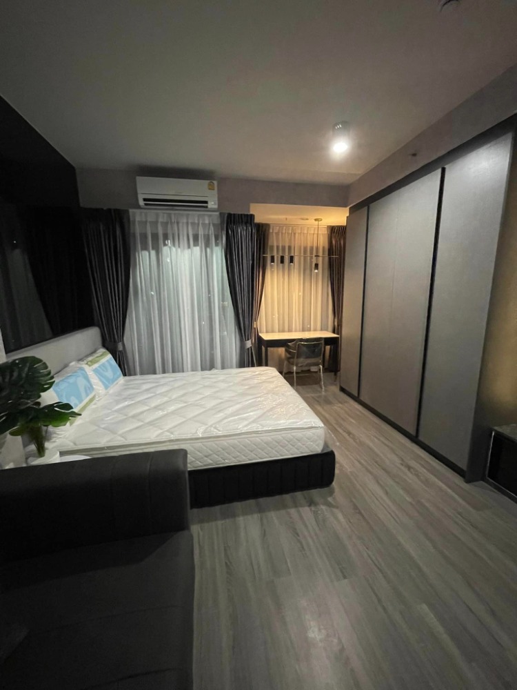 For RentCondoSiam Paragon ,Chulalongkorn,Samyan : Condo for rent IDEO Chula - Samyan 28.5 sq m., city view, complete furniture and electrical appliances.