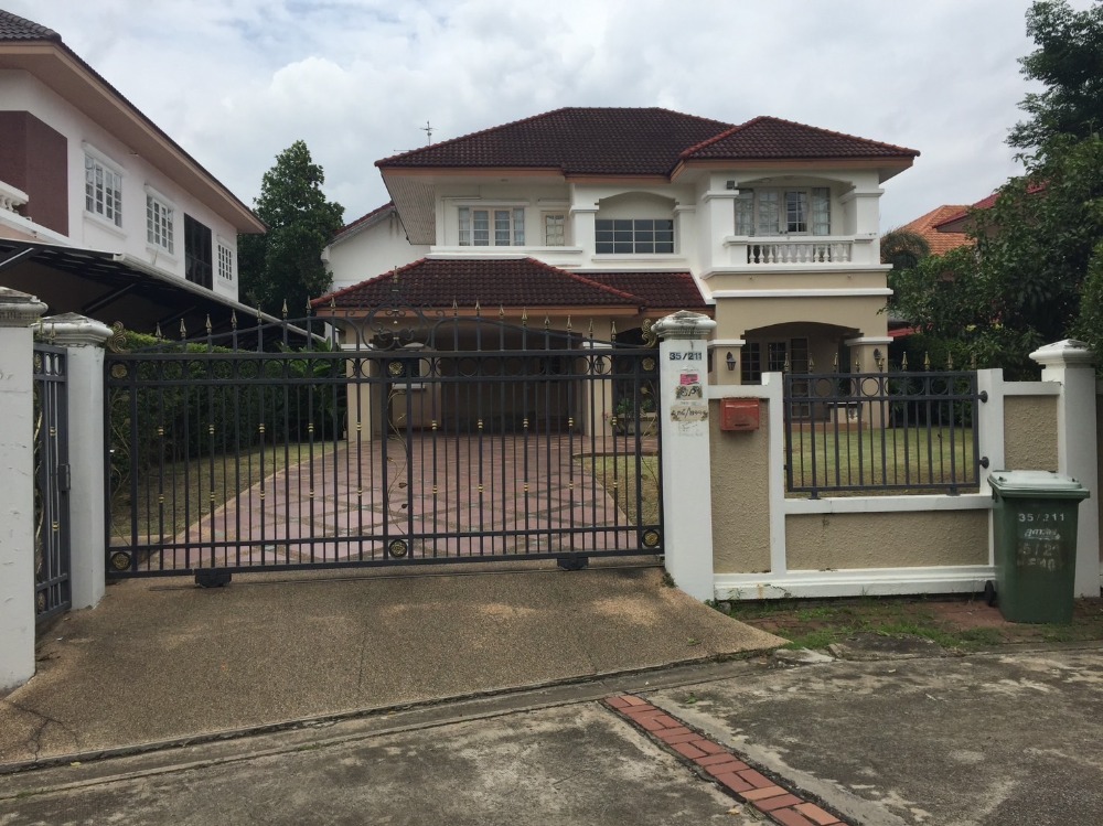 For SaleHouseSamut Prakan,Samrong : Single house Ladawan Srinakarin / 3 bedrooms (for sale), Ladawan Srinakarin / Detached House 3 Bedrooms (FOR SALE) CJ269