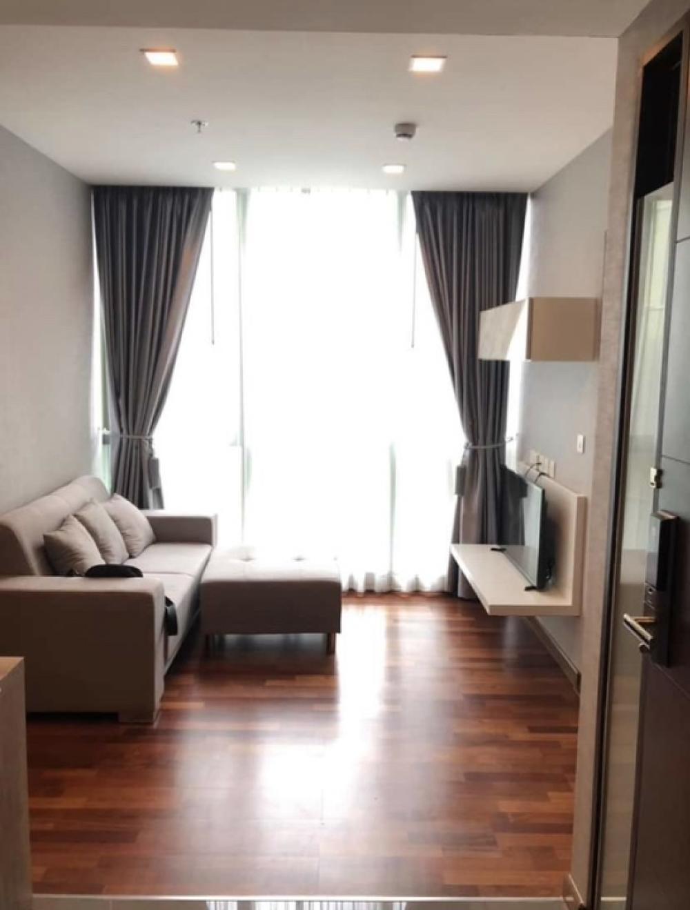 For RentCondoRatchathewi,Phayathai : Wish Signature : 35sq m, 9 th floor, One bedroom, 400 meters walk to Paragon, BTS Phaya Thai, near BTS Ratchathewi, only 300 meters., private lift, city view