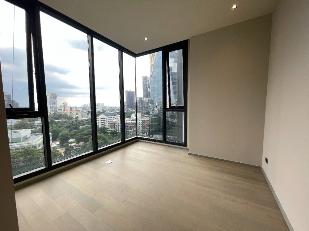 ขายคอนโดสุขุมวิท อโศก ทองหล่อ : 2 bedrooms 2 bathrooms 75 Sqm new unit, clear view at Hyde Heritage Thonglor