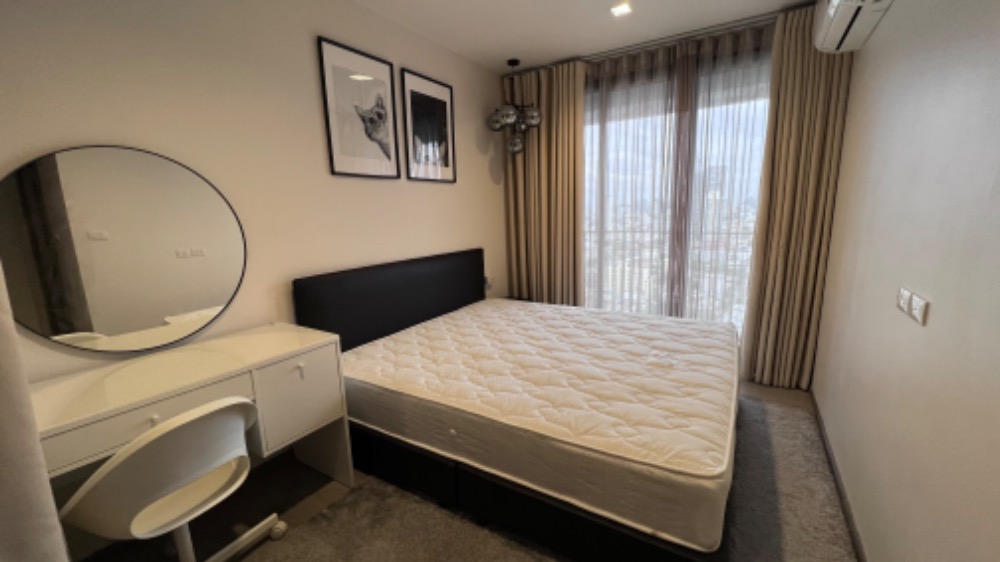 For RentCondoLadprao, Central Ladprao : Beautiful room, high floor, fully furnished, free internet!!!