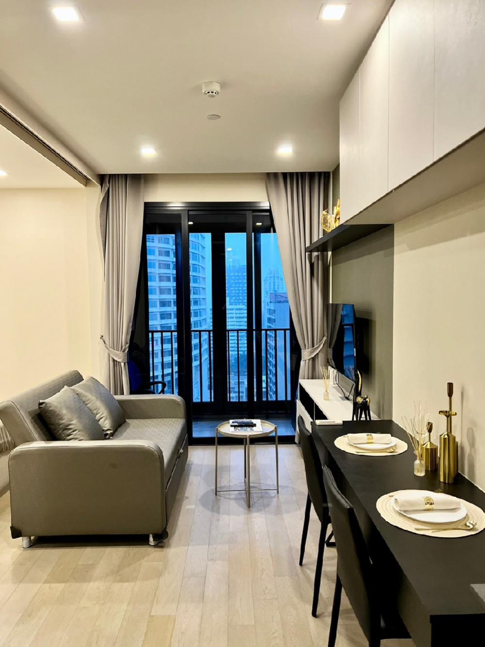 ให้เช่าคอนโดสุขุมวิท อโศก ทองหล่อ : Ashton Asoke 1 bed 35 Sqm for Rent ready to move in