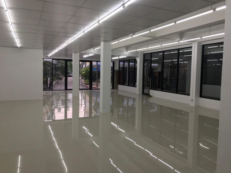 ให้เช่าสำนักงานสะพานควาย จตุจักร : For Rent Bangkok Office Vibhavadi Rangsit BTS Mo Chit MRT Phahon Yothin Chatuchak BRE18925