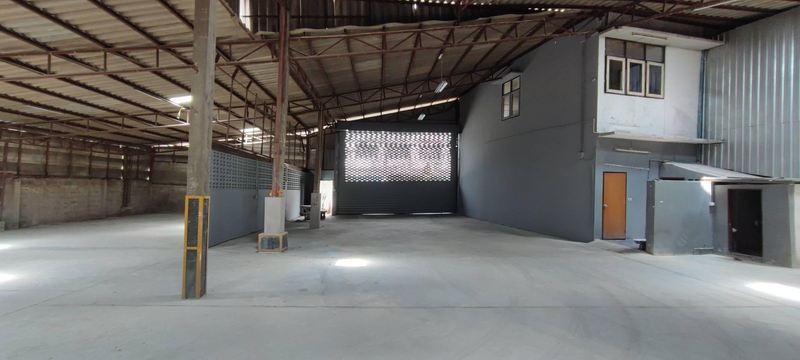 For RentWarehouseOnnut, Udomsuk : For Rent Bangkok Warehouse Sukhumvit Phra Khanong BRE18404