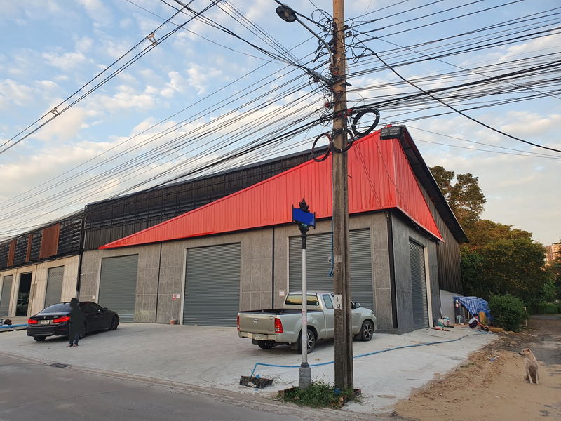 ให้เช่าโกดังนนทบุรี บางใหญ่ บางบัวทอง : For Rent Nonthaburi Warehouse Tiwanon Road Pak Kret BRE18102