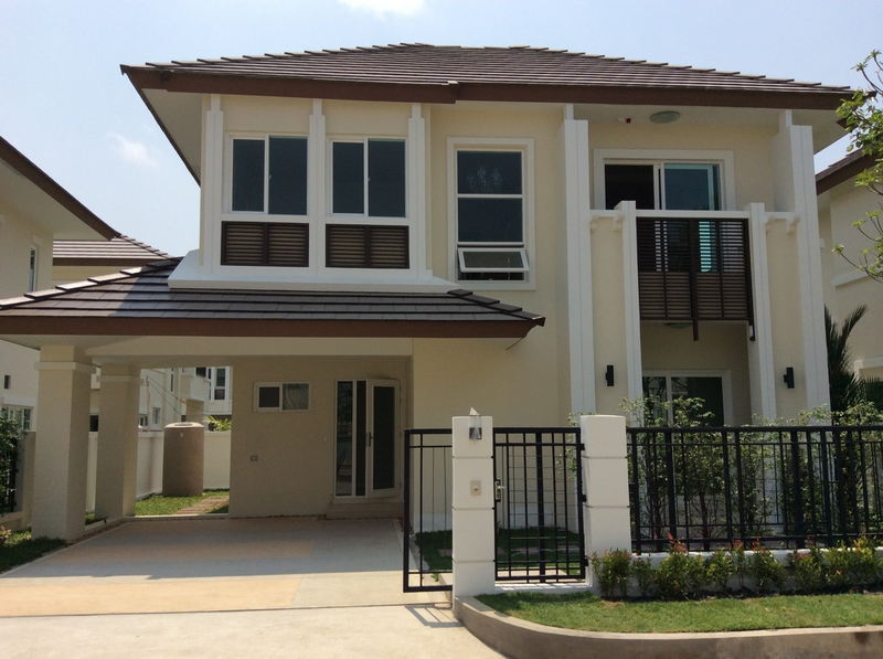 ให้เช่าบ้านลาดกระบัง สุวรรณภูมิ : For Sale and Rent Bangkok Single House The Centro Wongwaen-Onnut Lat Krabang Lat Krabang BRE18056