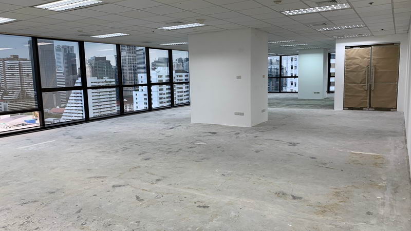 For RentOfficeRatchathewi,Phayathai : For Rent Bangkok Office Phetchaburi MRT Phetchaburi Ratchathewi BRE17085