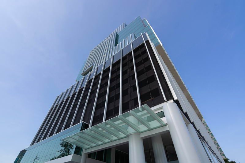 ให้เช่าสำนักงานสาทร นราธิวาส : For Rent Bangkok Office Narathiwas BTS Chong Nonsi Sathorn BRE16158